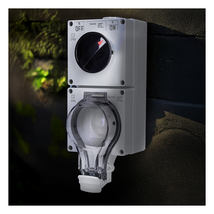 Wandcontactdoos voor vochtige ruimtes met schakelaar 230 V/16 A, IP66