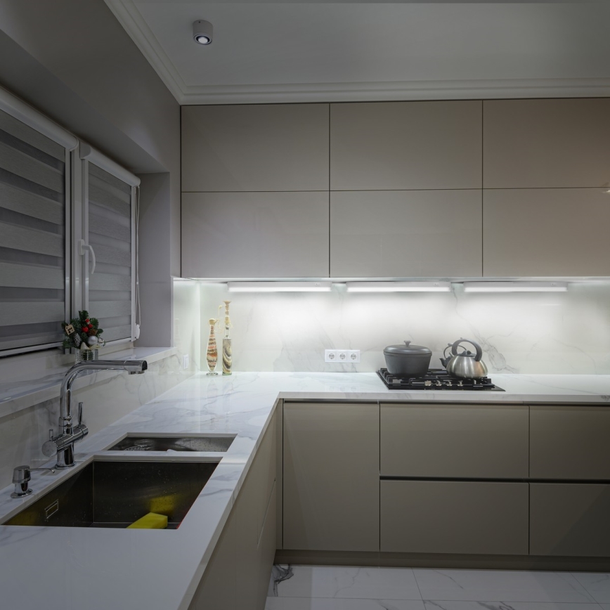 LED onderbouwarmatuur LED/4W/230V 4100K 28 cm