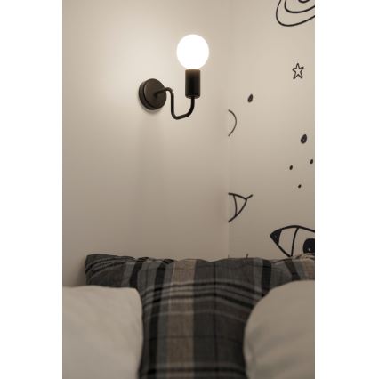 Wandlamp VECTOR 1xE27/15W/230V zwart