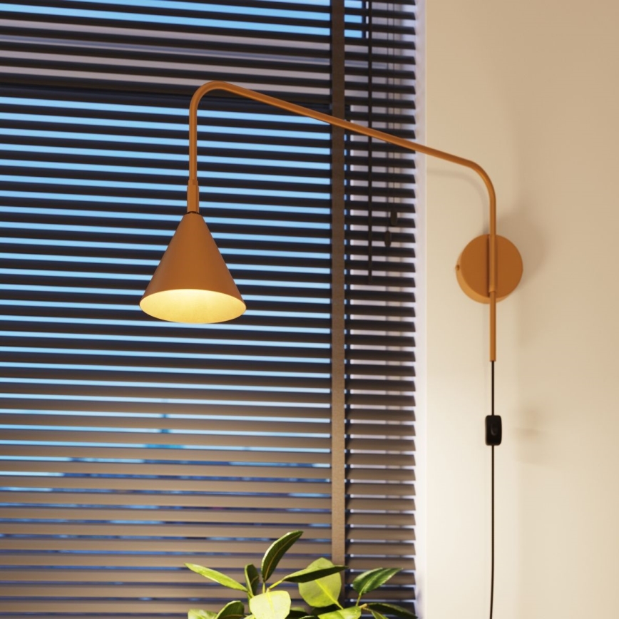 Wandlamp NOX 1xE14/10W/230V goud