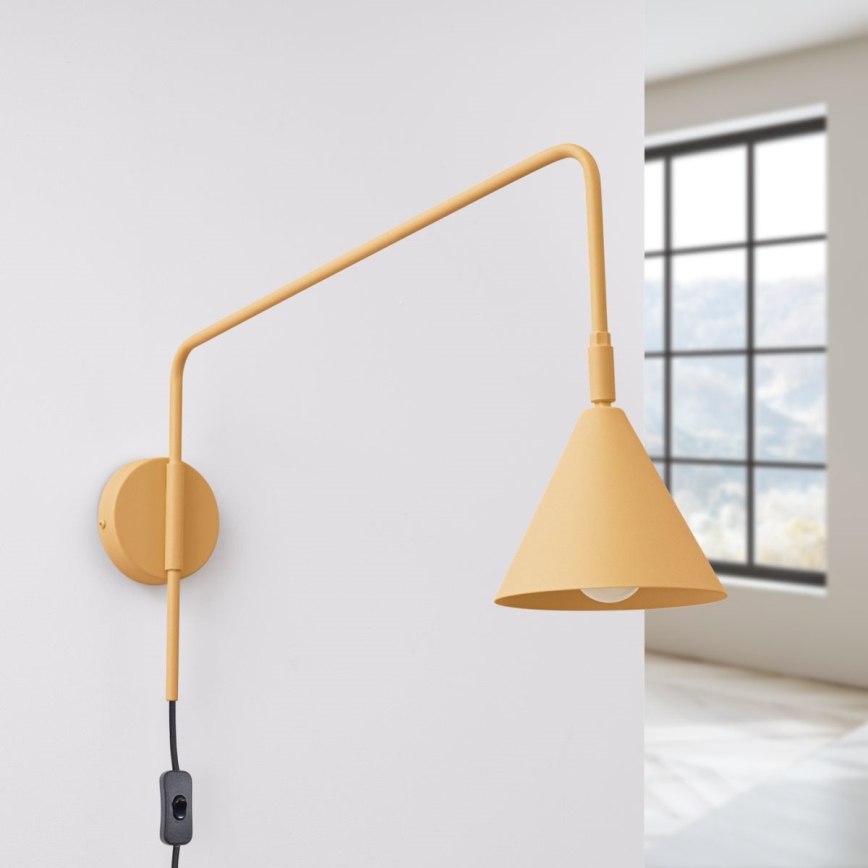 Wandlamp NOX 1xE14/10W/230V goud