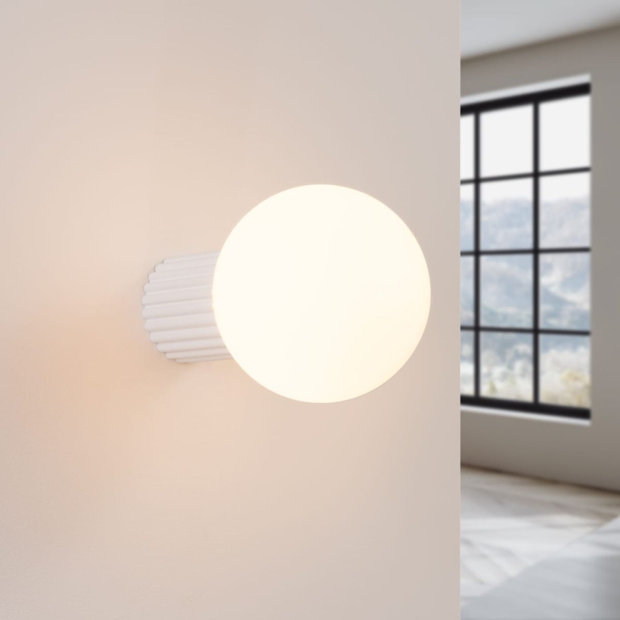 Badkamer wandlamp HALO 1xG9/8W/230V diameter 12 cm IP44 wit