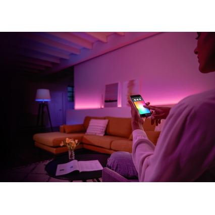 Startpakket Philips Hue WHITE AND COLOR AMBIANCE 2xE27/9W/230V 2000-6500K + Hue Bridge