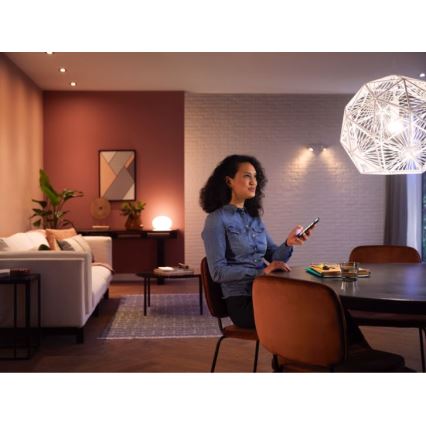 Philips Hue White Ambiance startset 3xE27/11W 2200-6500K + Hue Bridge en dimmerschakelaar
