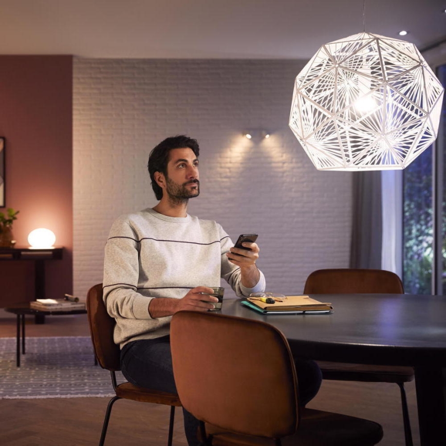 Basisset Philips Hue WHITE AND COLOR AMBIANCE 3xE27/9W 2000-6500K + Hue Bridge en dimmerschakelaar