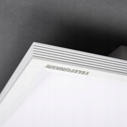 Telefunken 301506TF - LED RGBW Dimbaar lichtpaneel LED/18W/230V 4000K + afstandsbediening