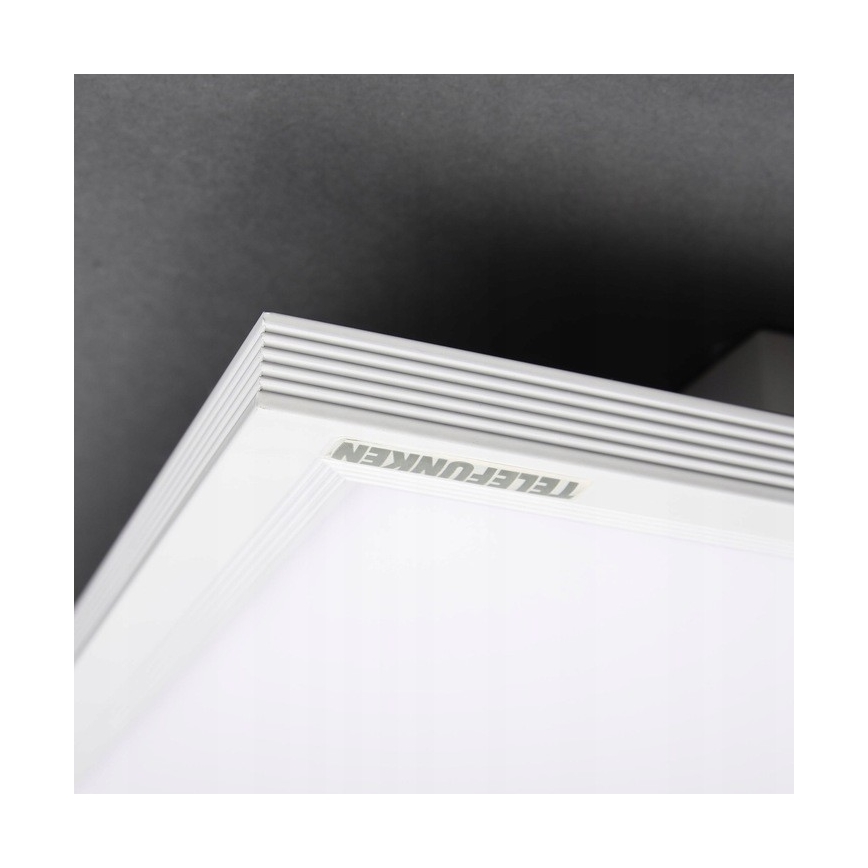 Telefunken 301506TF - LED RGBW Dimbaar lichtpaneel LED/18W/230V 4000K + afstandsbediening