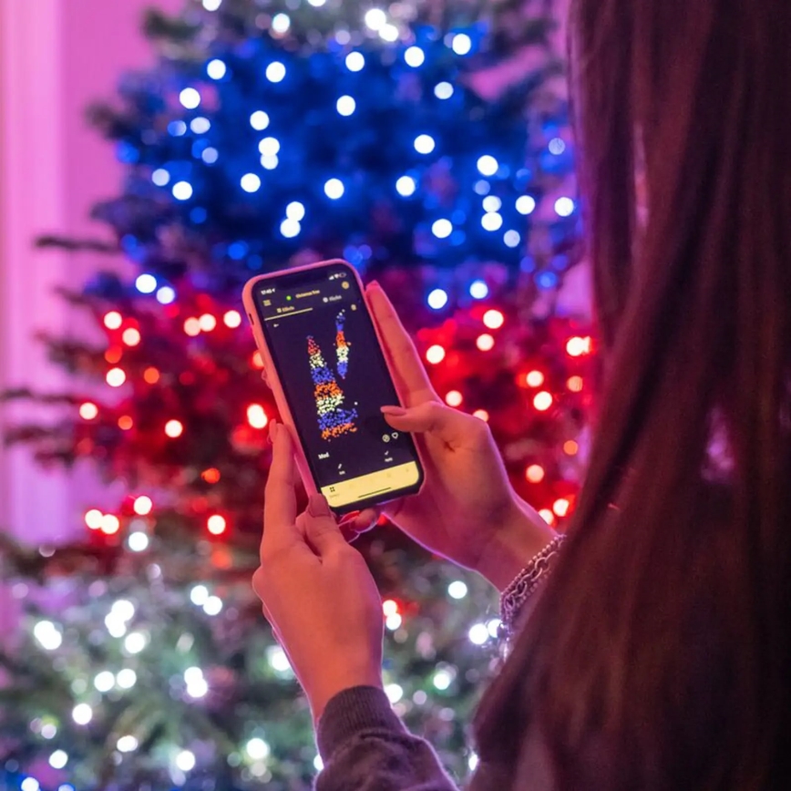 Twinkly - LED RGBW Dimbaar buitenshuis Kerst lichtsnoer STRINGS 250xLED 23,5m IP44 Wi-Fi