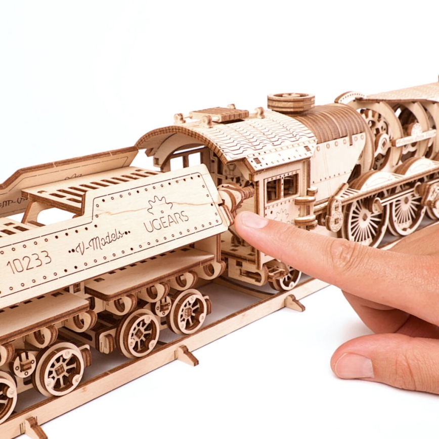 Ugears - 3D houten mechanische puzzel V-Express stoomlocomotief met tender