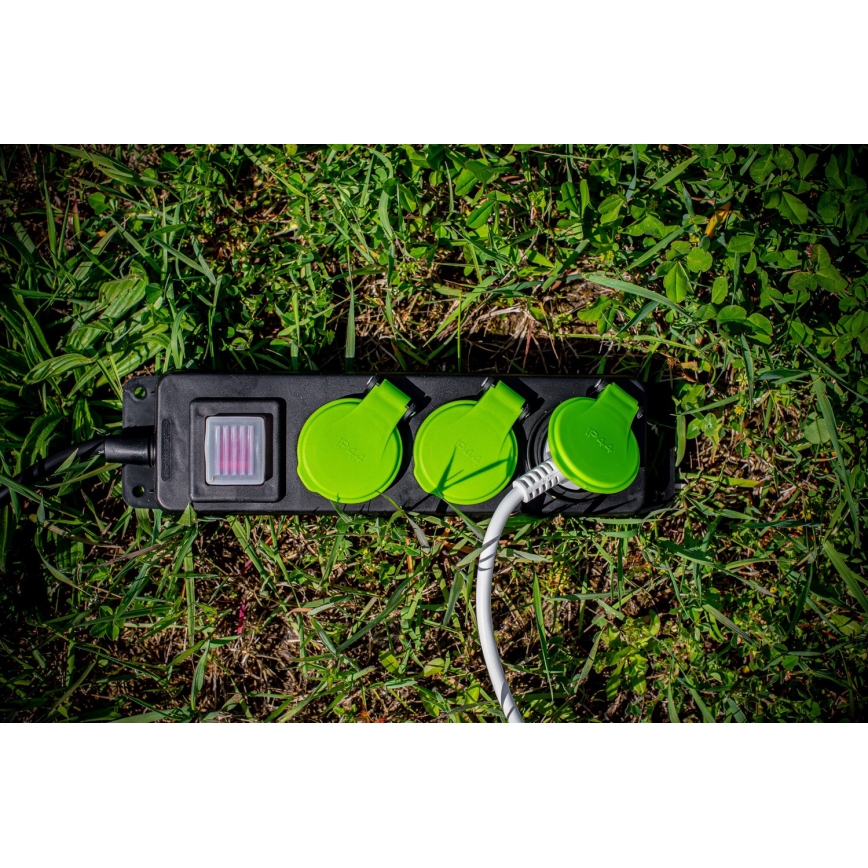 Verlengsnoer met schakelaar, 3 stopcontacten, 20 m, IP44