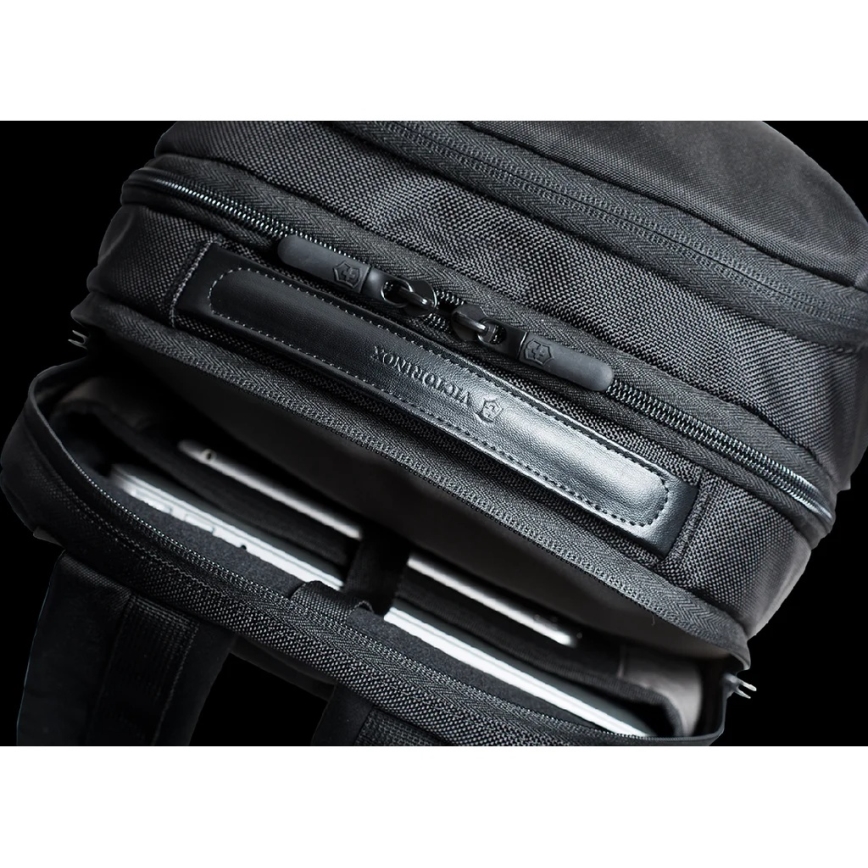 Victorinox - Laptoprugzak Altmont Professional Deluxe 24 l zwart