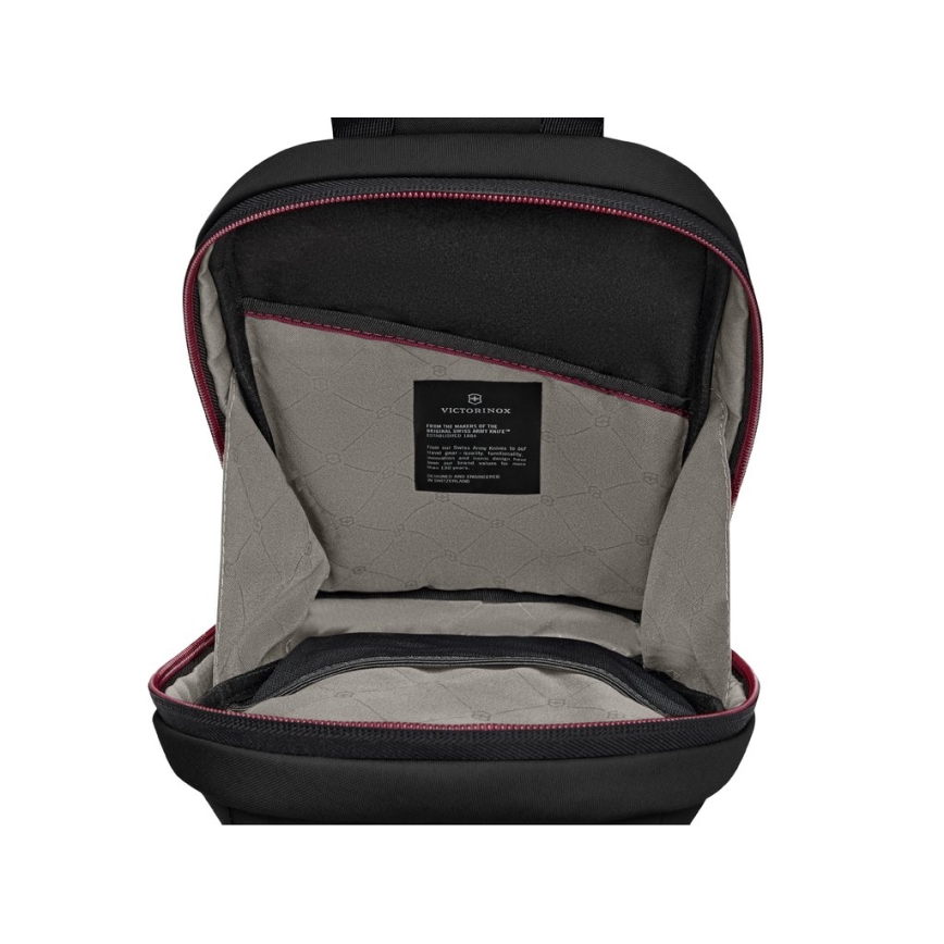 Victorinox - Schoudertas Travel Essentials 5 l zwart