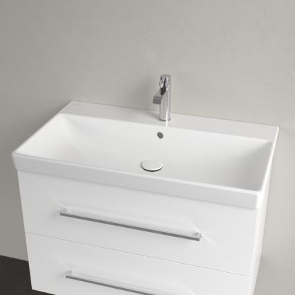 Villeroy & Boch 41568001 - Hangende wastafel AVENTO 80x47 cm keramiek/wit