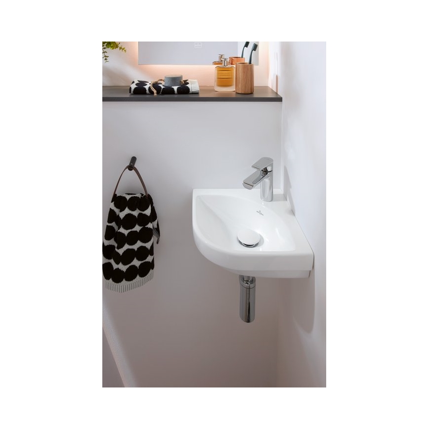 Villeroy & Boch 43714601 - Hoekige wandhangende wastafel SUBWAY 3.0 32 x 32 cm keramiek/wit