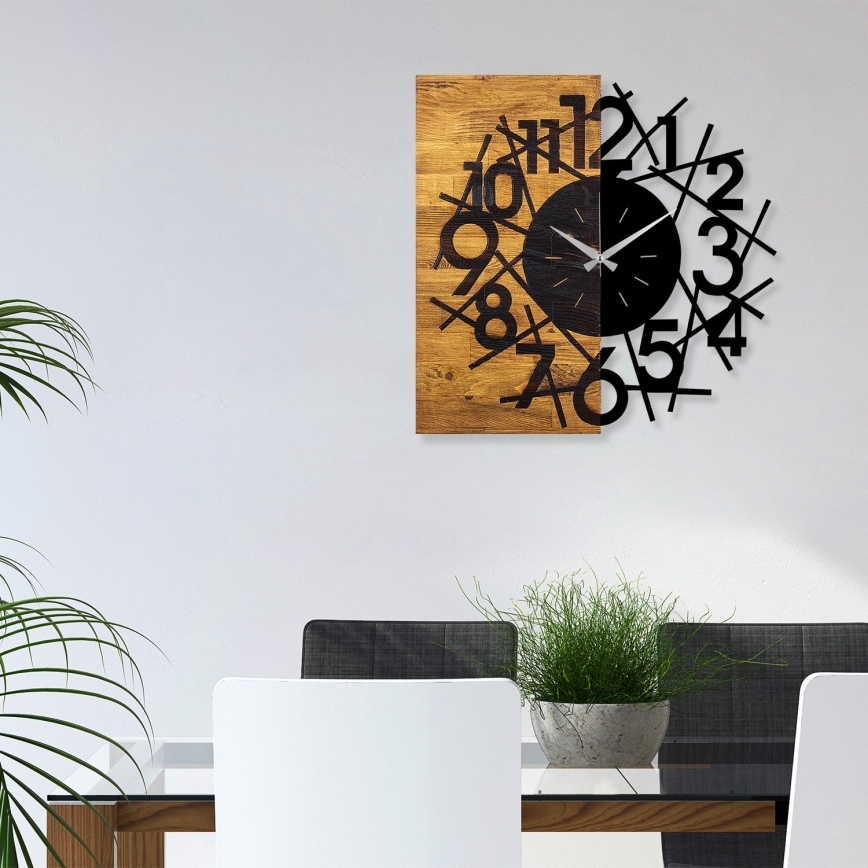 Wand klok 59x58 cm 1xAA hout/metaal