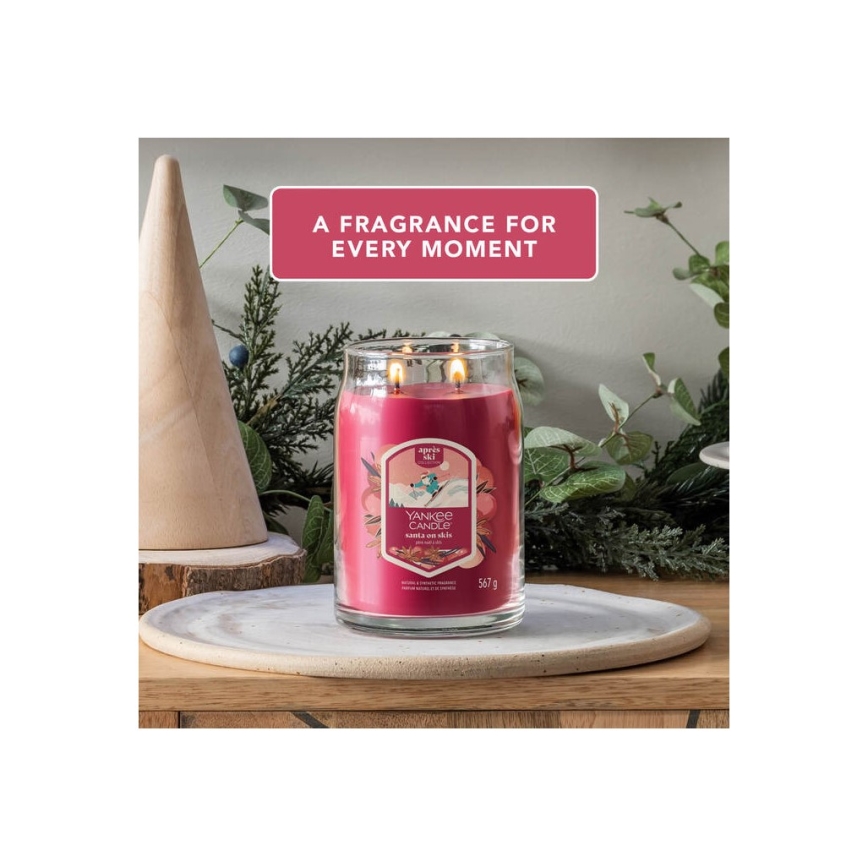 Yankee Candle - Geurkaars SANTA ON SKIS groot 567g 60-90 uur.