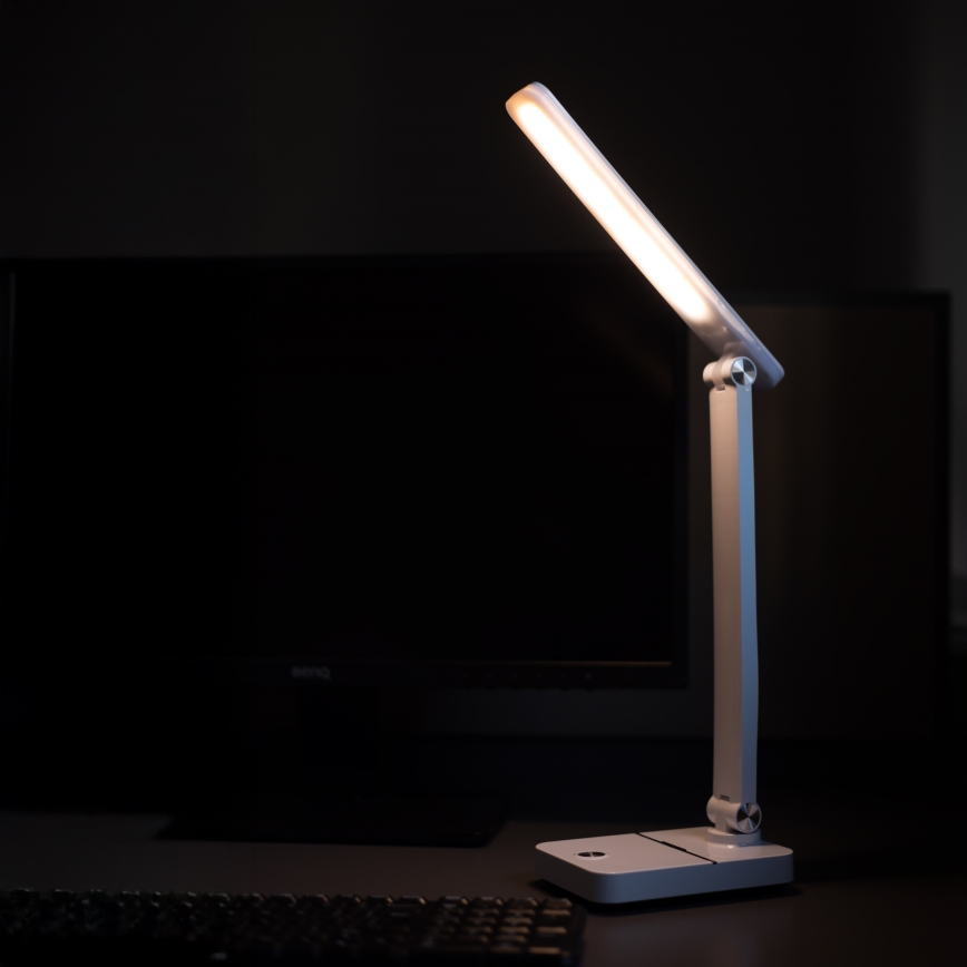 Zuma Line - LED Oplaadbaar tafellamp LED/8W/1200 mAh 3000/4500/6000K CRI 90 wit